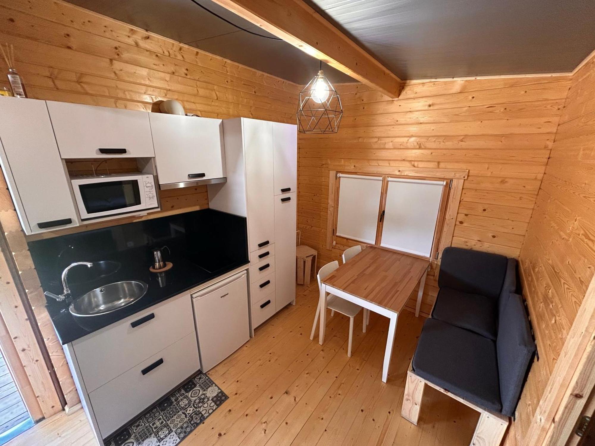 Camping & Bungalows Leagi Mendexa Exterior photo